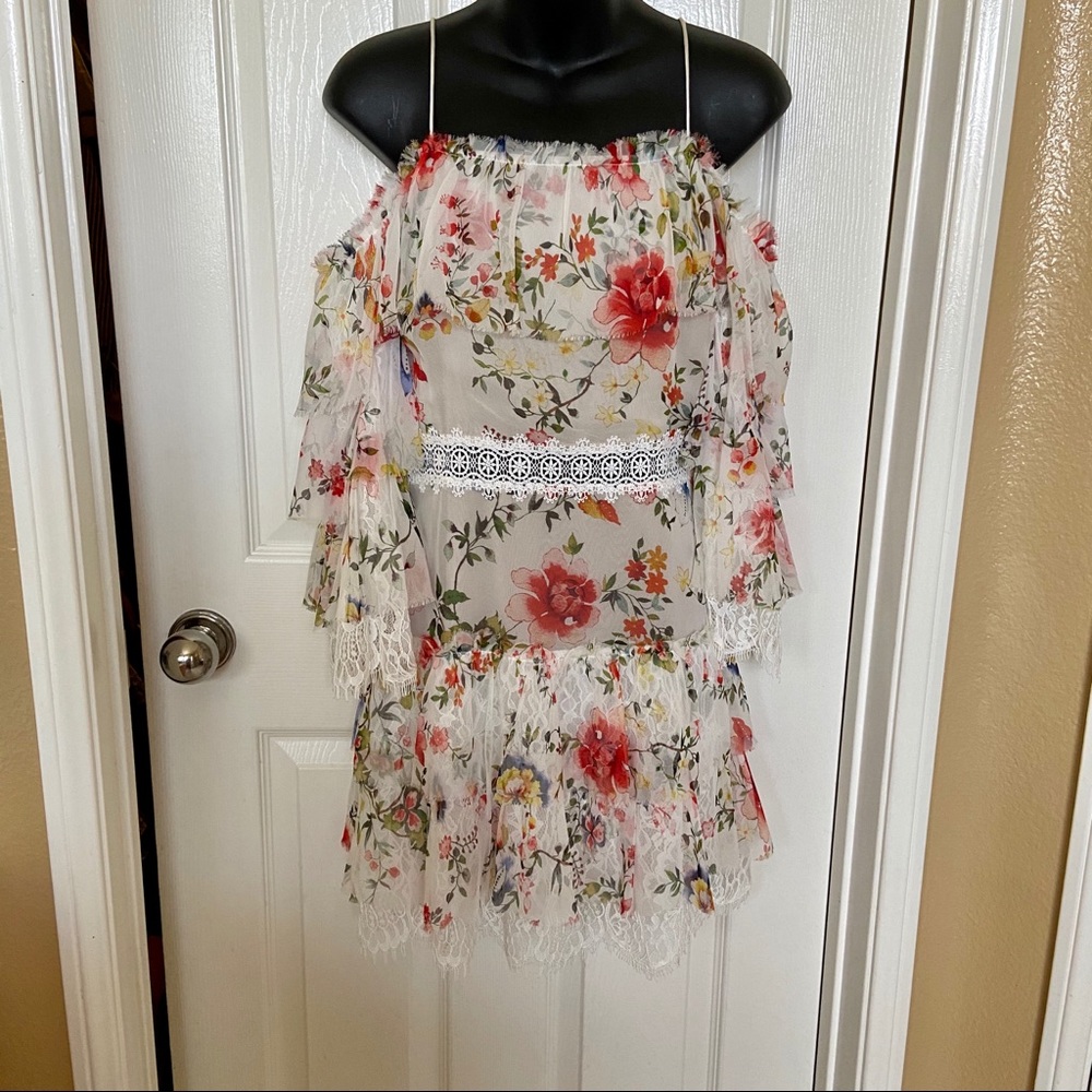 Anthropologies Floral Dress Size 2 Alice & Olivia - Picture 3 of 9